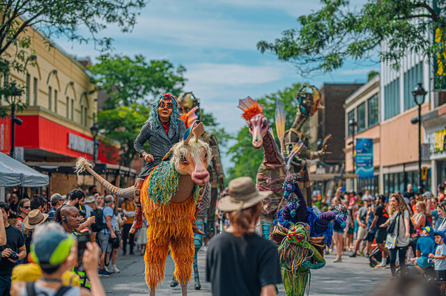 Promenade Wellington - Festival Marionnettes Plein la rue&nbsp;&nbsp;&nbsp;&copy; Caroline Perron Photographies
