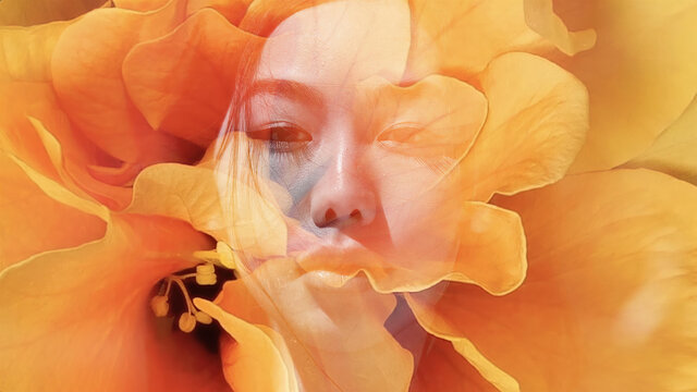 Sakura&nbsp;&nbsp;&nbsp;&copy; Miguel Raymond