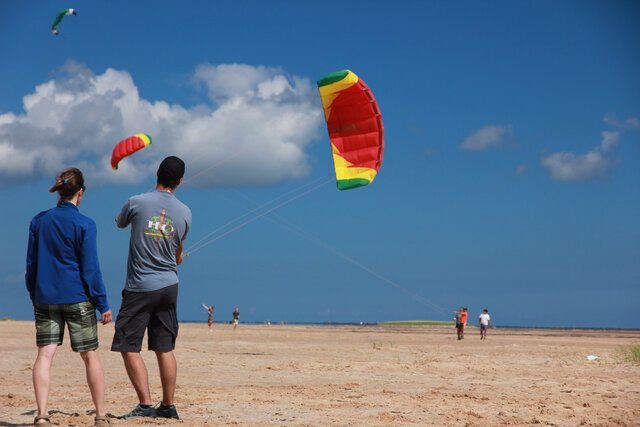 Kite sur la plage, Îles-de-la-Madeleine&nbsp;&nbsp;&nbsp;&copy; Éric Marchand