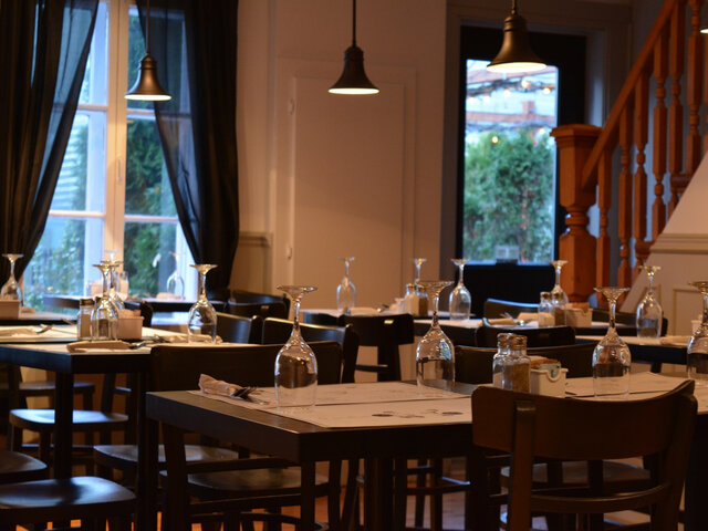 Salle à manger&nbsp;&nbsp;&nbsp;&copy; Bistro-chocolaterie Le divin tandem inc