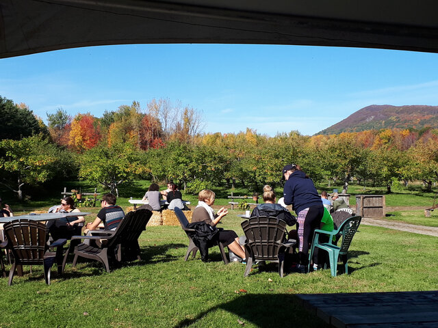 Terrasse&nbsp;&nbsp;&nbsp;&copy; H.Poliquin