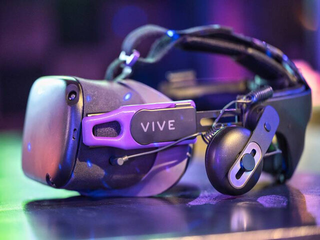 Casque&nbsp;&nbsp;&nbsp;&copy; Réalité virtuelle Tremblant