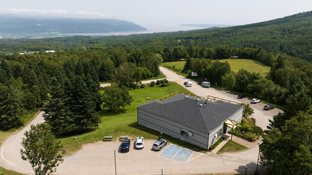 Bureau d'information touristique de Charlevoix&nbsp;&nbsp;&nbsp;&copy; A.Pageau