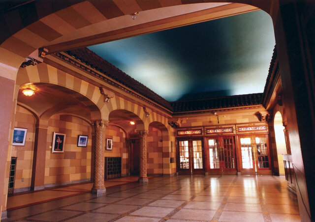 Théatre Granada&nbsp;&nbsp;&nbsp;&copy; Théâtre Granada