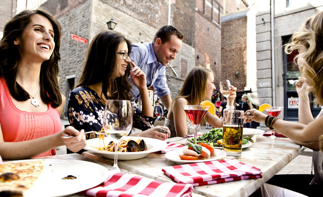 BEVO Bar + Pizzeria&nbsp;&nbsp;&nbsp;&copy; BEVO Bar + Pizzeria