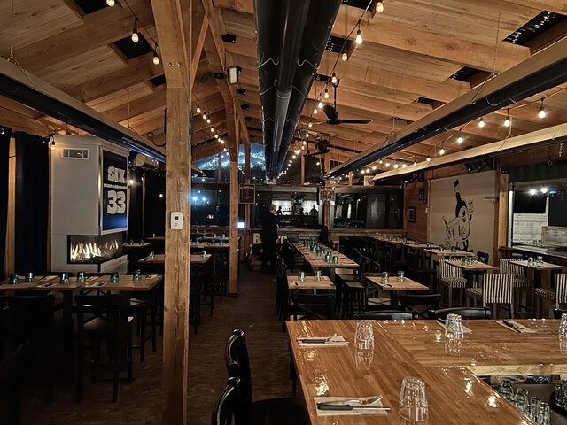 Décor&nbsp;&nbsp;&nbsp;&copy; Bistro le 633