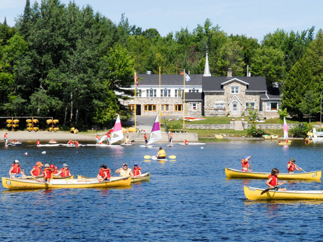 Activités nautiques&nbsp;&nbsp;&nbsp;&copy; Camp Claret