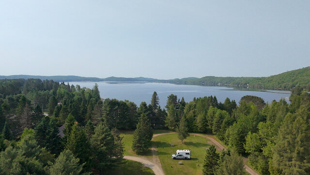Lac et section Juliette&nbsp;&nbsp;&nbsp;&copy; Camping Lac des plages