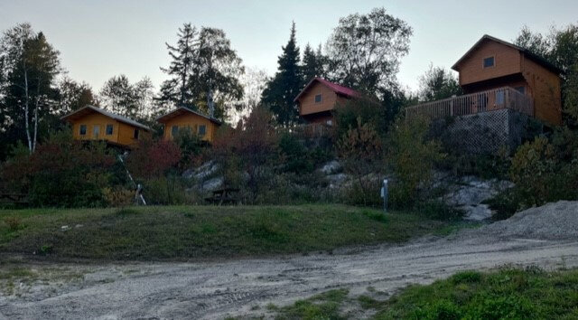 Refuges&nbsp;&nbsp;&nbsp;&copy; Camping Falaise-sur-Mer