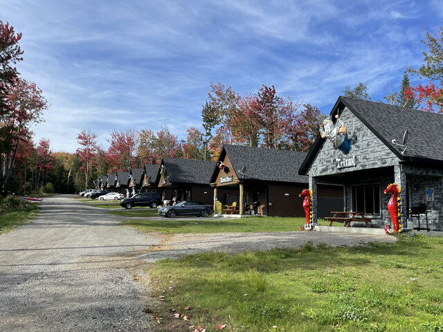 Chalet&nbsp;&nbsp;&nbsp;&copy; Complexe Atlantide