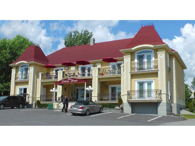 Hôtel Château Fraser - Façade&nbsp;&nbsp;&nbsp;&copy; R. Dumont
