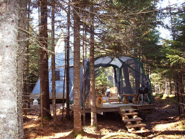 Aux Tipis de la Rivière Sauvage&nbsp;&nbsp;&nbsp;&copy; Aux Tipis de la Rivière Sauvage