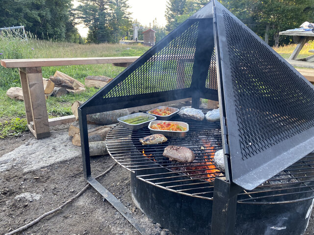 Livraison souper camping Mont SUTTON&nbsp;&nbsp;&nbsp;&copy; Mont SUTTON