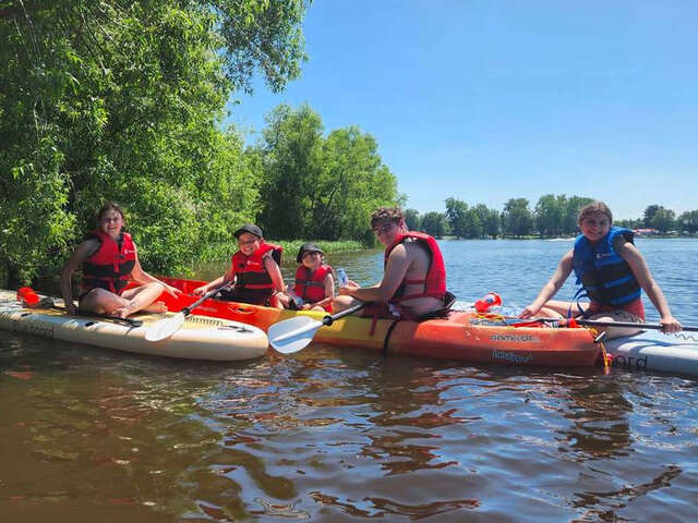 Kayak double et SUP sur la rivière Saint-François