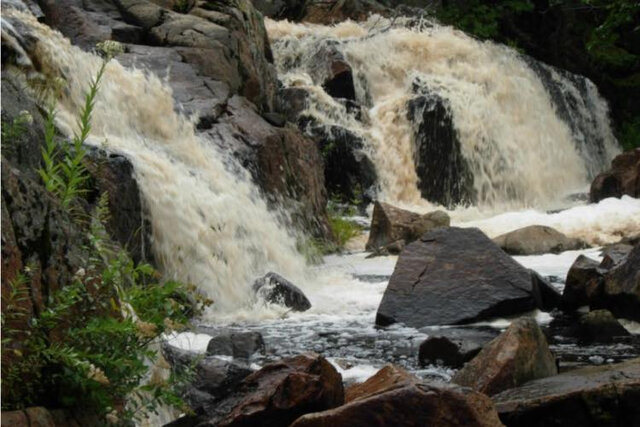 Chute à Ovide&nbsp;&nbsp;&nbsp;&copy; Latulipe-et-Gaboury