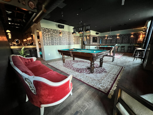 Section billard&nbsp;&nbsp;&nbsp;&copy; Madame Bovary