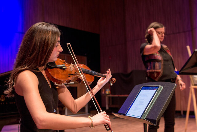 Eve-Emmanuelle Girard et Louise Magnan pendant Trilogie&nbsp;&nbsp;&nbsp;&copy; Alain Royer