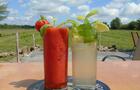 Terrasse au vignoble&nbsp;&nbsp;&nbsp;&copy; Domaine Small