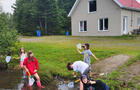 Les enfants s’amusent 