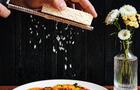 Mezzalune aux aubergines et tomates confites&nbsp;&nbsp;&nbsp;&copy; Comptoir Moutarde