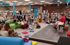 Contes pour enfants en bibliotheque avec Celine Lafontaine&nbsp;&nbsp;&nbsp;&copy; Louise Magnan