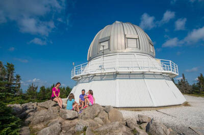 Astronomical observatories and planetariums