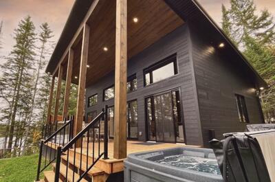 CHALET BLUE SEA