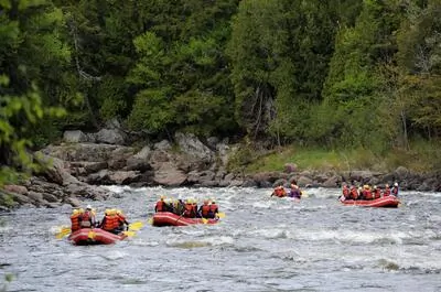 Propulsion rafting
