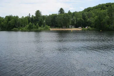Plage du lac Saguay