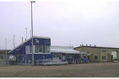 Ivujivik Airport (YIK)