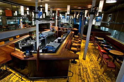Philémon bar