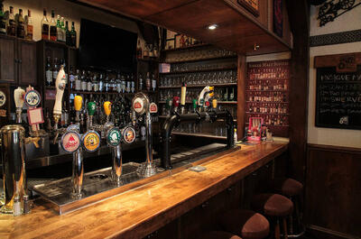 Ye Olde Orchard Pub & Grill (Notre-Dame-de-Grâce)