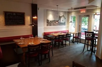 Bistro Station B