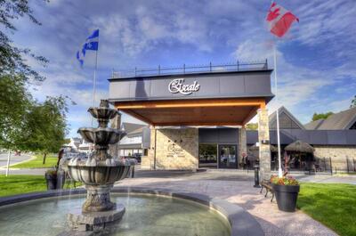 L’ESCALE HÔTEL SUITES