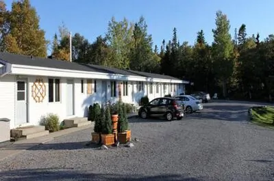 HÔTELLERIE MAISON CLAUPHI MOTEL