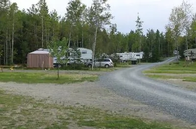 CAMPING CABANO