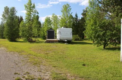 CAMPING CHALETS DE SQUATEC