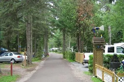 CAMPING SHAMROCK 2015 INC.