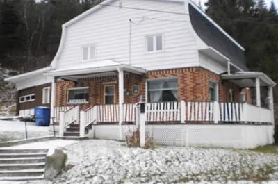 MAISON-VACANCES CHEZ-VOUS CHEZ-NOUS