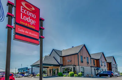 ECONO LODGE INN & SUITES