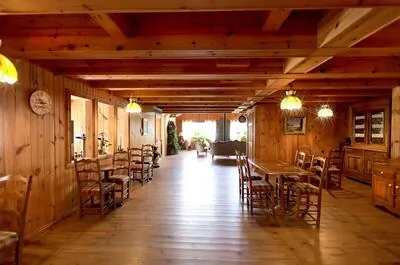 AUBERGE PAPILLON LUNE