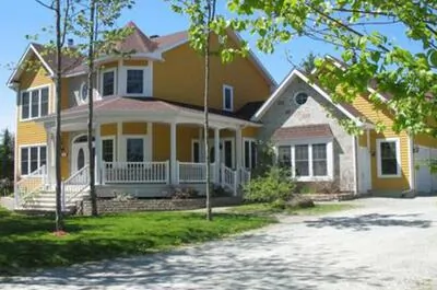 AUX MILLE-ET-UN PLAISIRS, BISTRO & SPA