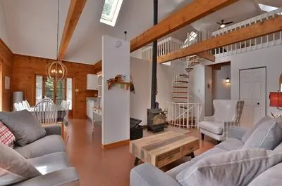 CHALET DE LA PRESQU’ÎLE CHAPLEAU