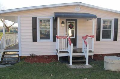 LES PIEDS DANS L’EAU