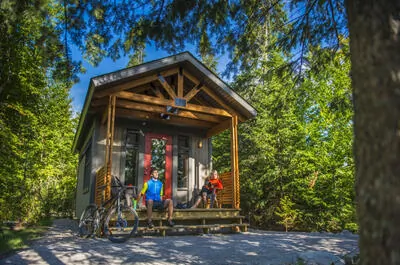 CHALETS SECTEUR PIMBINA-SAINT-DONAT, PARC NATIONAL DU MONT-TREMBLANT (10)