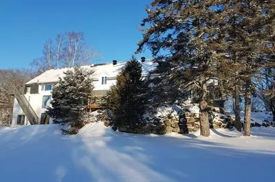 HÔTEL FAR HILLS