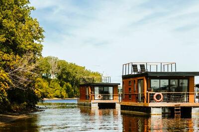 STUDIO HÉBERGEMENTS FLOTTANTS