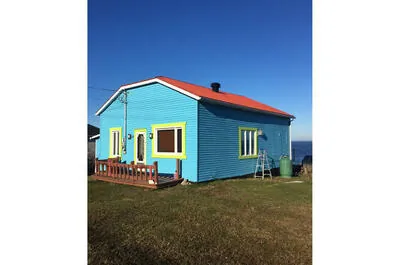 LA BELLE BLEUE D’ÉPÉE