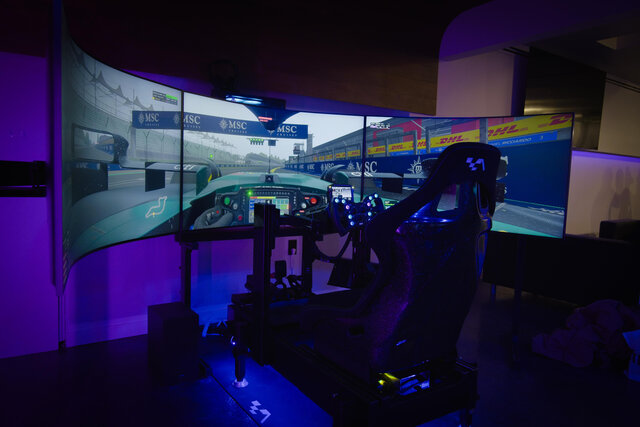 Simulation Horizon GT - Station de jeu&nbsp;&nbsp;&nbsp;&copy; HorizonGT