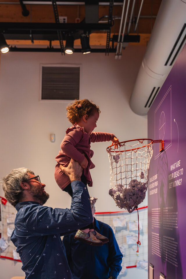 Famille dans l'exposition temporaire Bouger!&nbsp;&nbsp;&nbsp;&copy; A.Pedrini